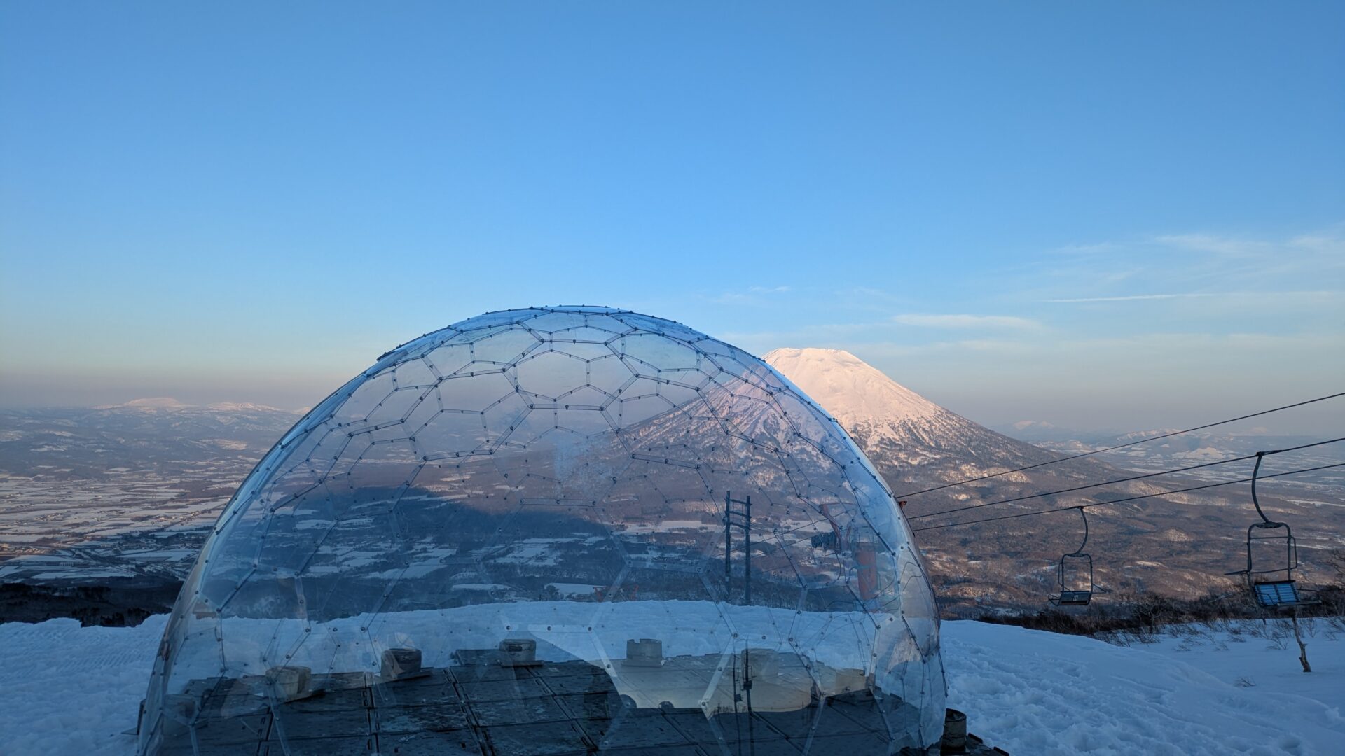 Swatch Nines Snow 」山頂雪上ドーム設置 in ニセコ | 日本で唯一の